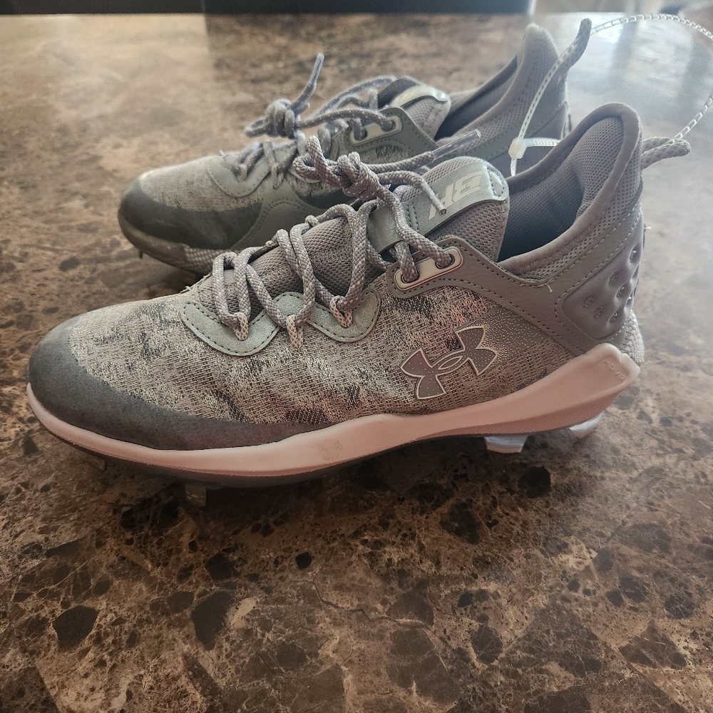 NEW 2024 Under Armour Men's UA Harper 8 Elite Baseball Metal Cleats Size 7.5
